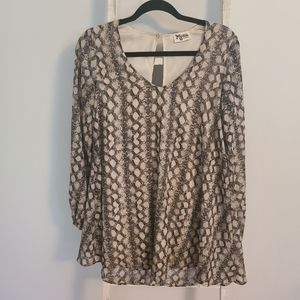 Show me your Mumu XS keyhole long sleeve snakeskin print tunic top